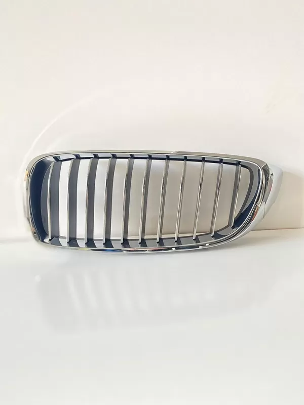BMW F32 Luxury Sol Böbrek Panjur 51137294815 (Yeni Orjinal)
