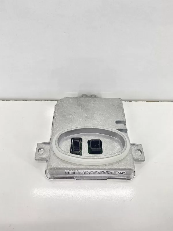 BMW E90 Xenon Beyni 63126948180 (Yan Sanayi)