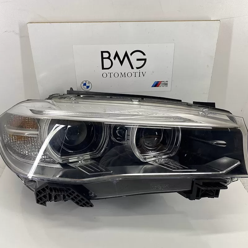 BMW X6 F16 Xenon Sağ Far 63117317106 ( Orjinal)
