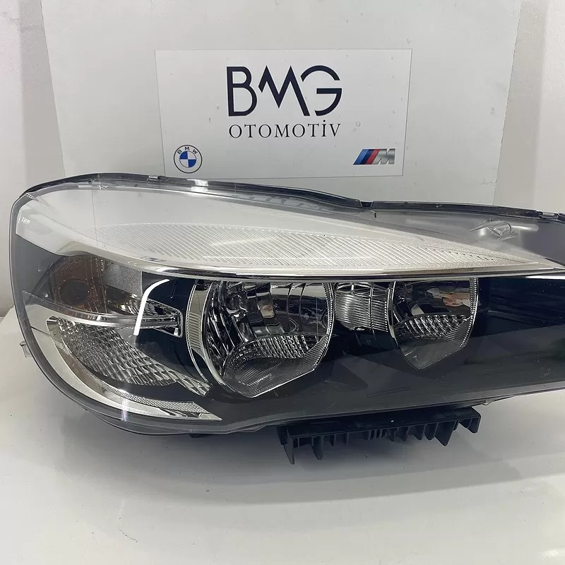 BMW F45 Halojen Sağ Far 63117422574 ( Orjinal)