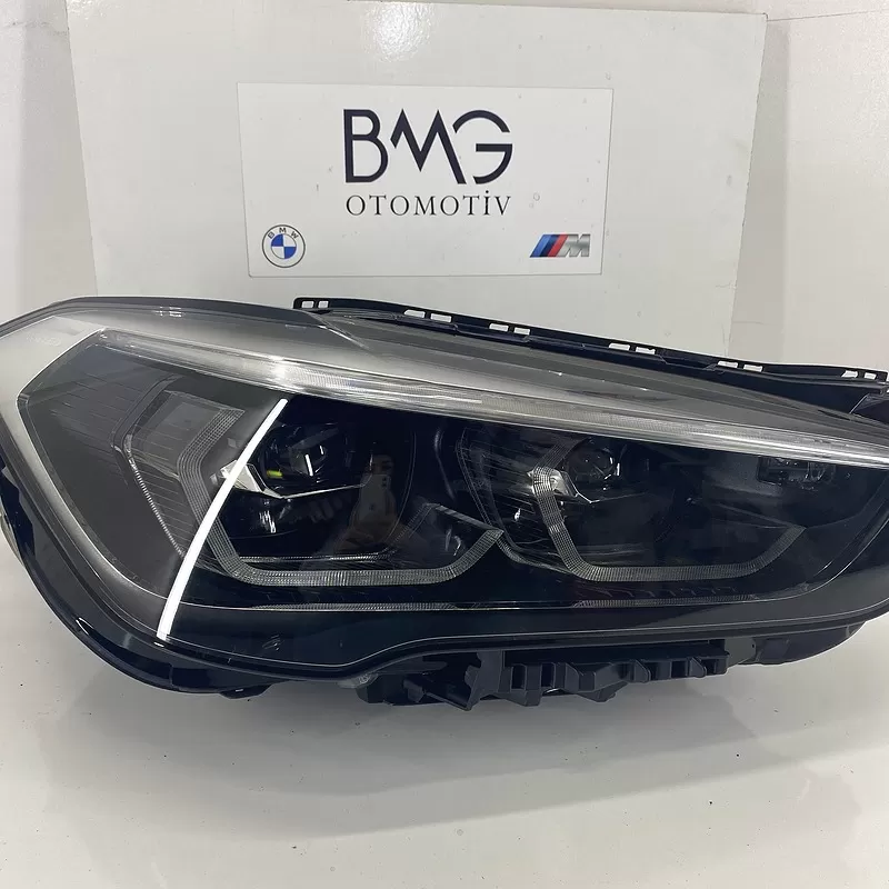 BMW X1 F48 Lci Led Sağ Far 63119477812 (Yeni Orjinal)