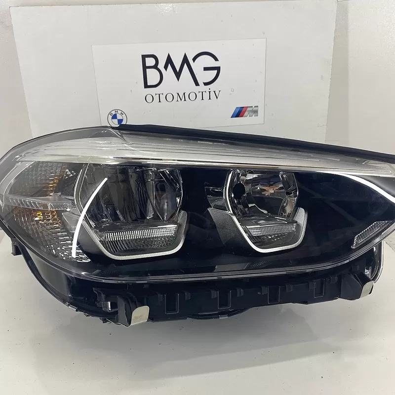 BMW X3 G01 Sağ Far 63117466130 ( Orjinal)