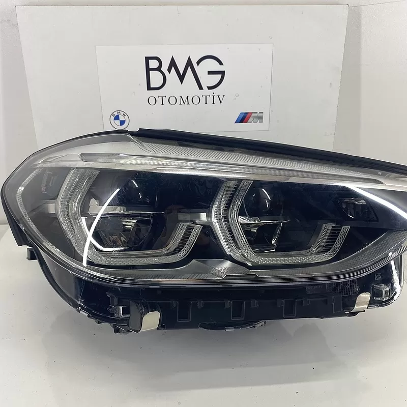 BMW X3 G01 Adaptive Sağ Far 63117466118 ( Orjinal)