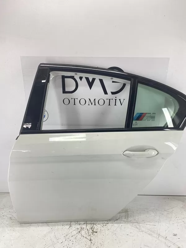 BMW G30 Sol Arka Kapı 41007408963 (Sedef Beyaz)
