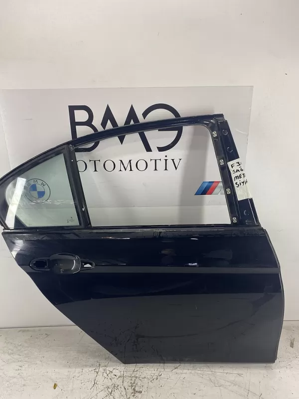 BMW F30 Sağ Arka Kapı 41007206114 (Siyah Metalik)