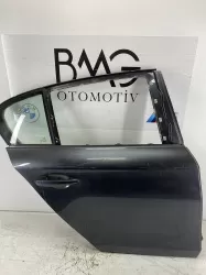BMW E87 Sağ Arka Kapı 41527191018 (Füme) - 1