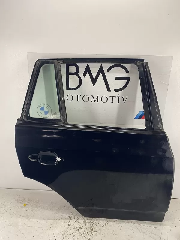 BMW X3 E83 Sağ Arka Kapı 41003449338 (Füme)