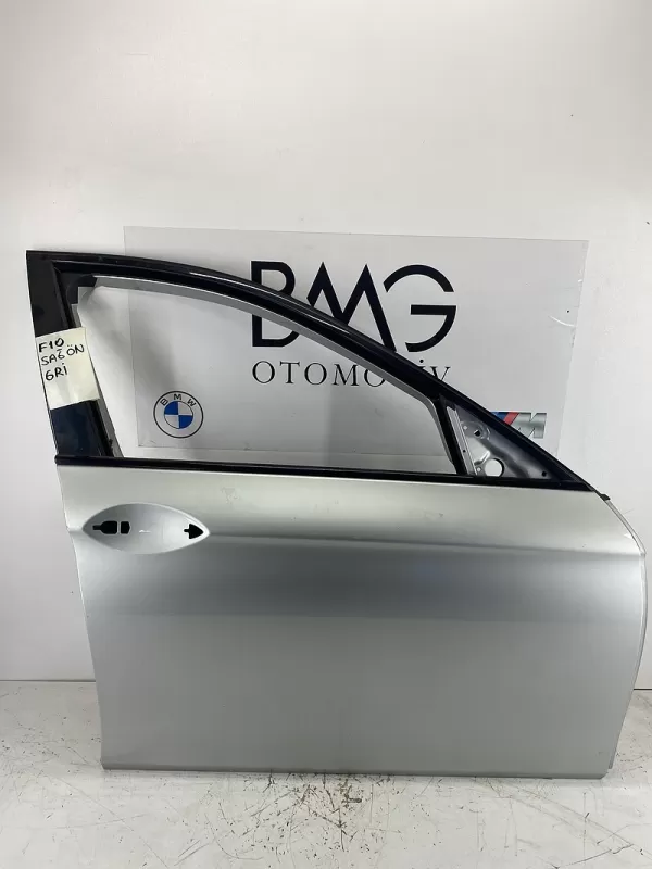 BMW F10 Sağ Ön Kapı 41007206108 (Gri)
