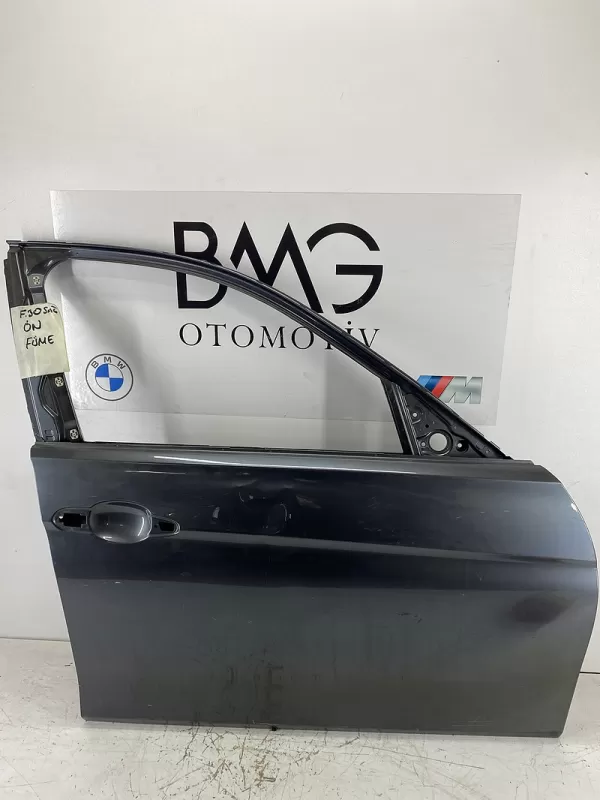 BMW F30 Sağ Ön Kapı 41007298566 (Füme)