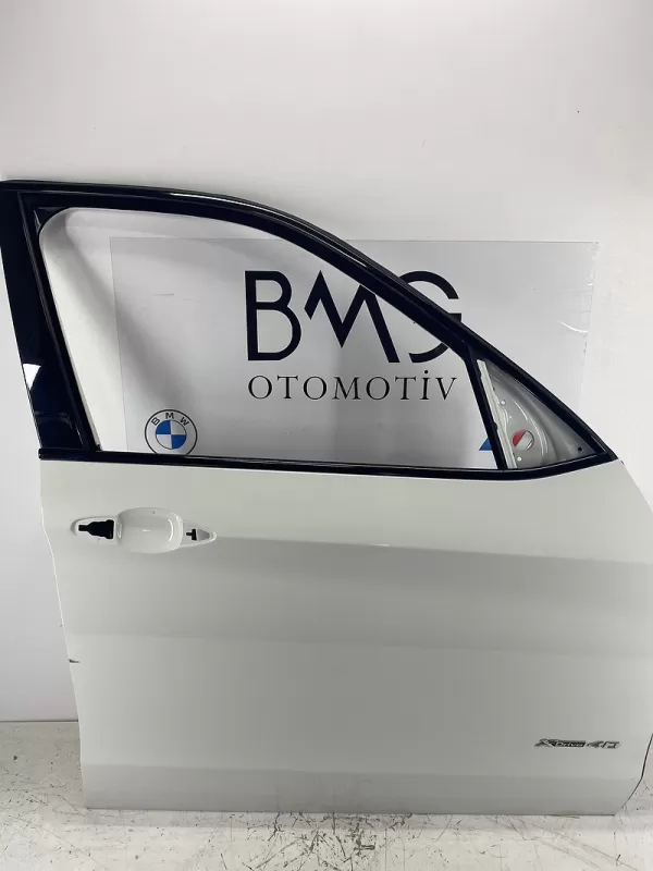 BMW X6 F16 Sağ Ön Kapı 41517386742 (Beyaz)