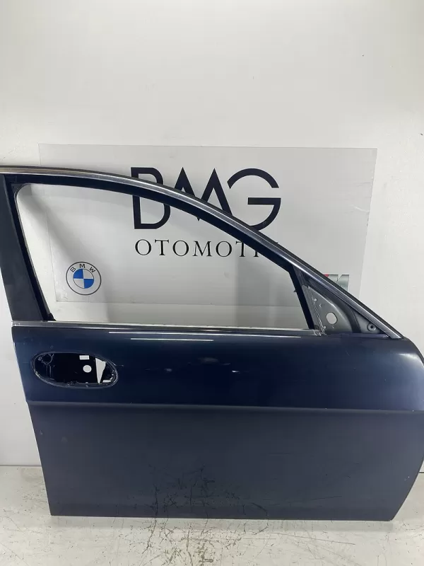 BMW E65 Sağ Ön Kapı 41517202082 (Lacivert)