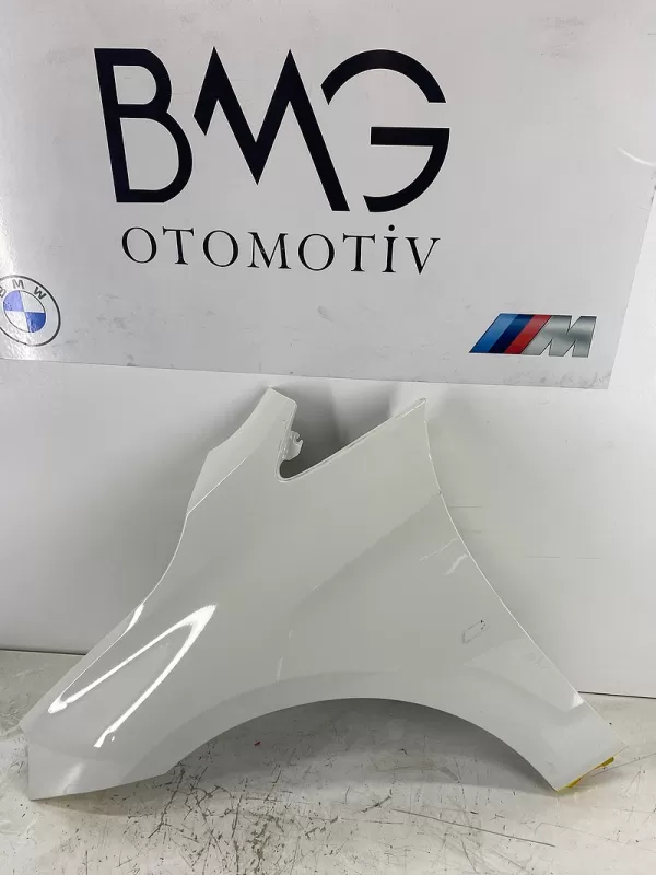 BMW F46 Sol Ön Çamurluk 41007382183 (Siyah Metalik)