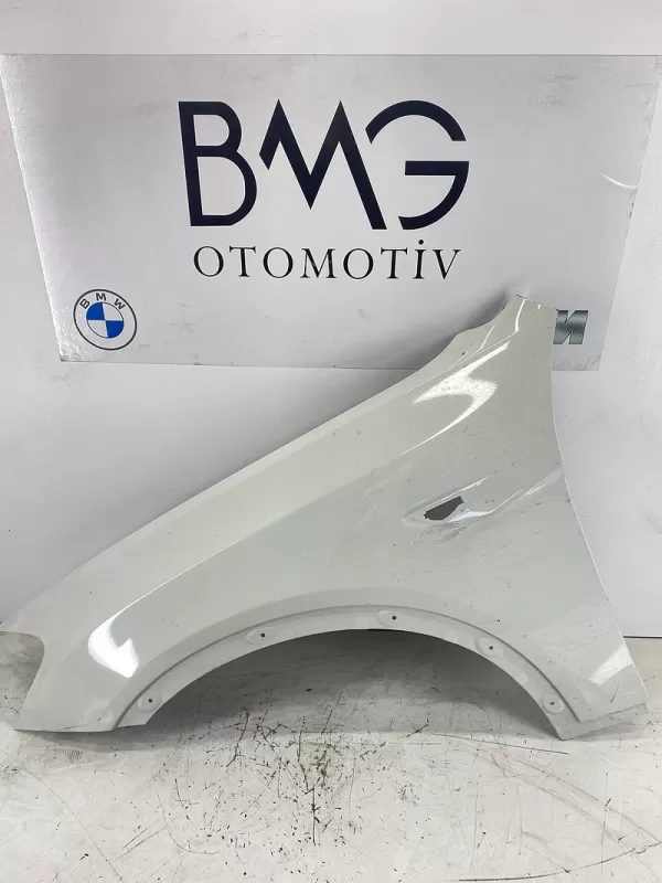 BMW X3 F25 Sol Ön Çamurluk 41357267323 (Beyaz)