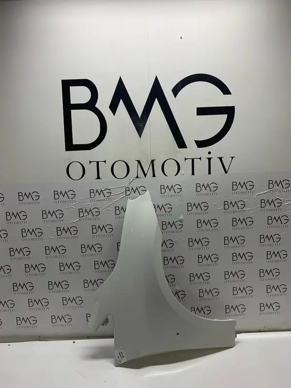 BMW F45 Sağ Ön Çamurluk 41007382184 (Beyaz)