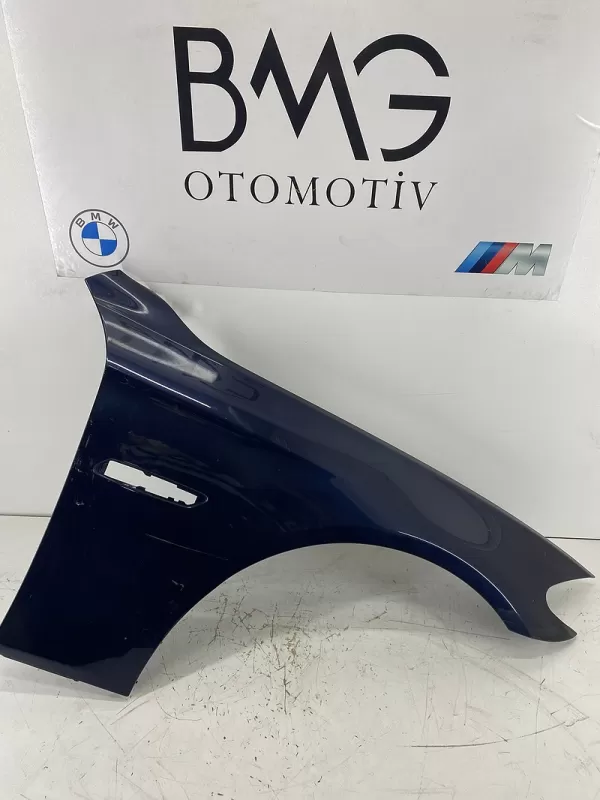 BMW F10 Lci Sağ Ön Çamurluk 41357248660 (Lacivert)