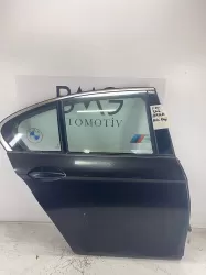 BMW F10 Lci Sağ Arka Kapı 41007206114 (Füme Metalik) - 1