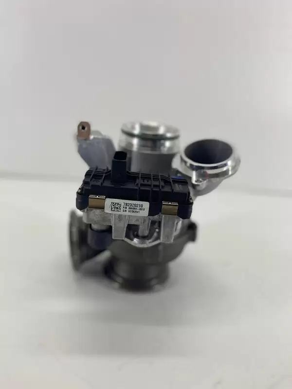 BMW F30 Lci B47 Turbo 11657823202 (Yeni Orjinal)