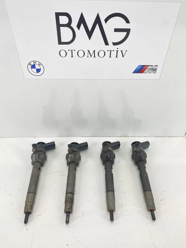 BMW F22 N47 Enjektör 13537798446 (Orjinal)