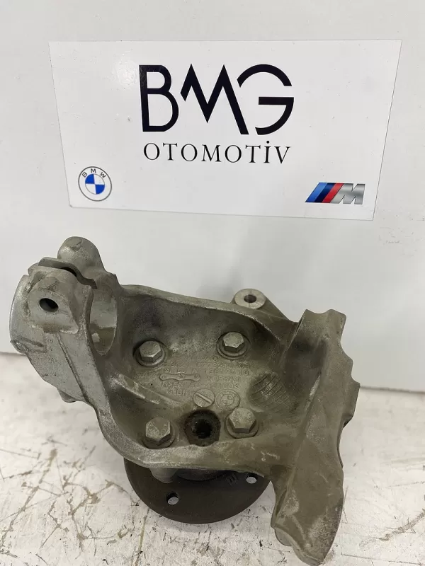 BMW E92 Sağ Ön Taşıyıcı 31216793924 ( Orjinal)