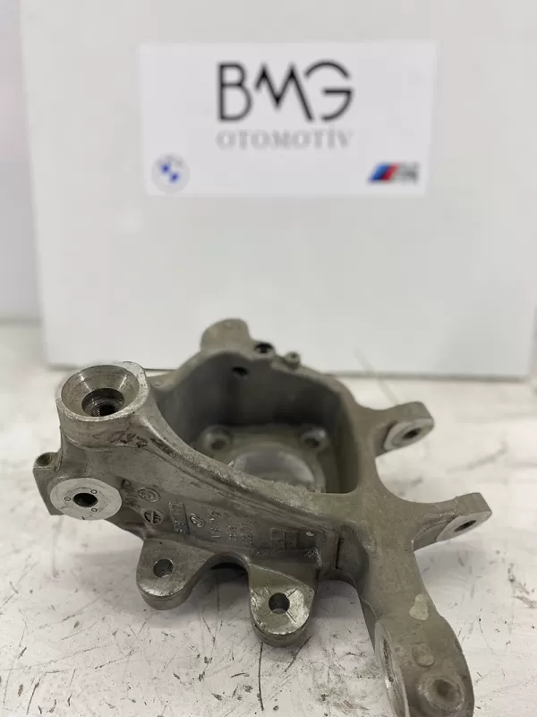 BMW F01 Sol Arka Taşıyıcı 33326796497 ( Orjinal)