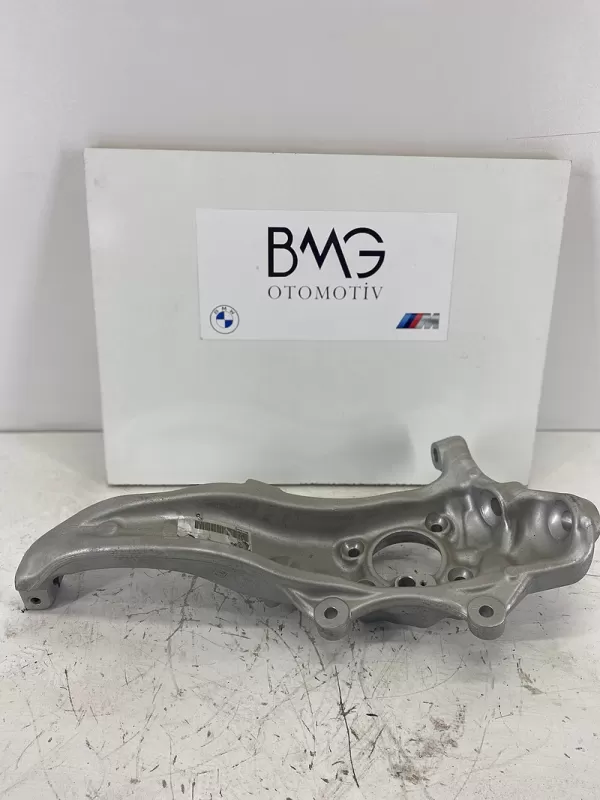 BMW G30 Sol Ön Taşıyıcı 31206884381 ( Orjinal)