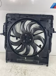 BMW X5 F15 Fanı 17427634467 (600W) - 5