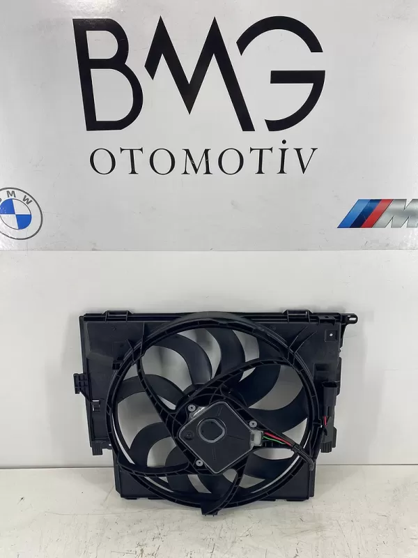 BMW F32 Klima Fanı 17428641964 (600W)