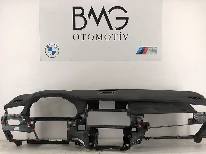 BMW F01 Göğüs 51452336419 | F01 Head-Up Dikişli Göğüs (Siyah)