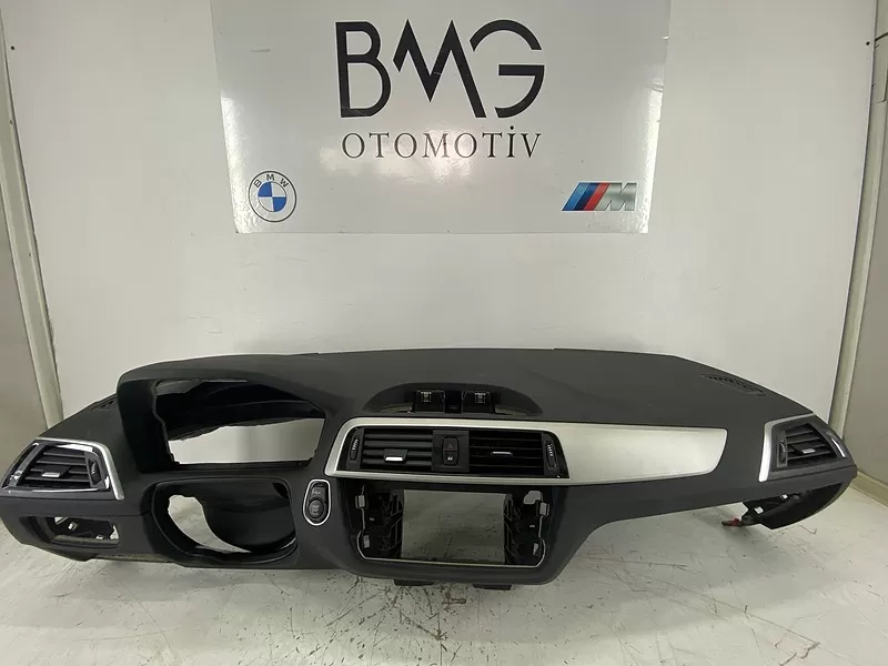 BMW F23 Torpido 51457943490 (Siyah)