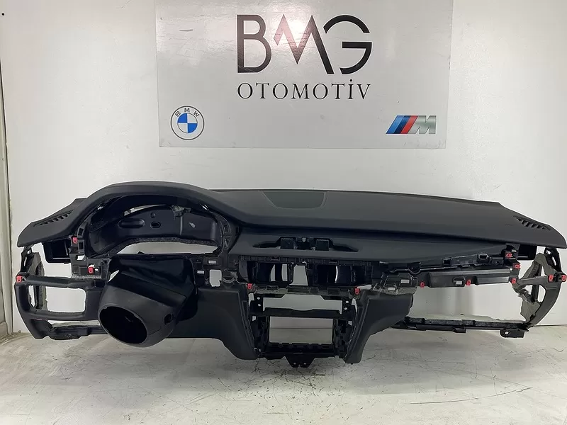 BMW X5 F15 Torpido 51459298914 | F15 Göğüs (Siyah)