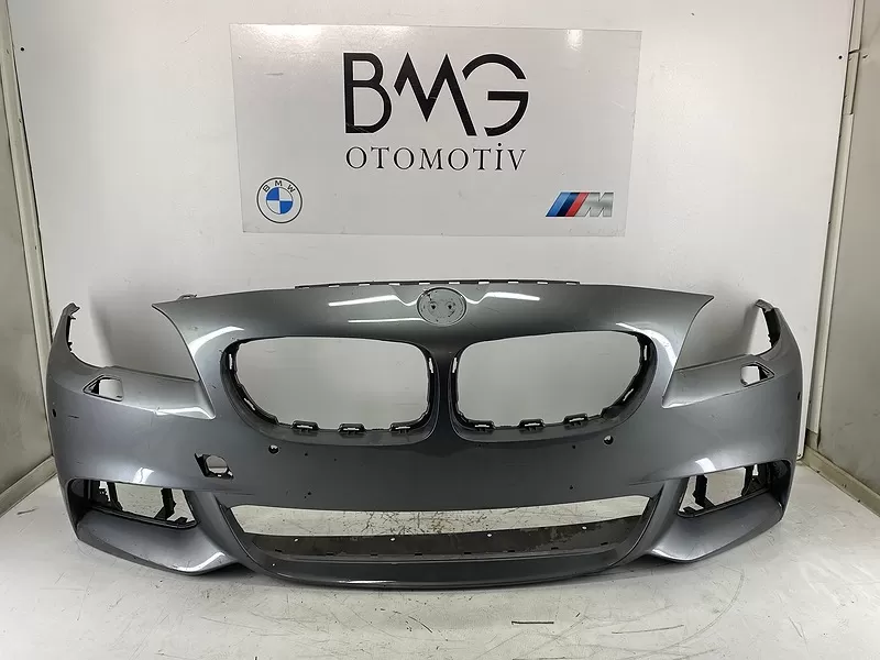 BMW F10 Lci M Ön Tampon 51118058990 (Füme)