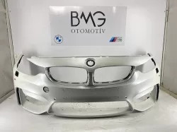 BMW M3 F80 Ön Tampon 51118058802 (Sedef Beyaz) - 1
