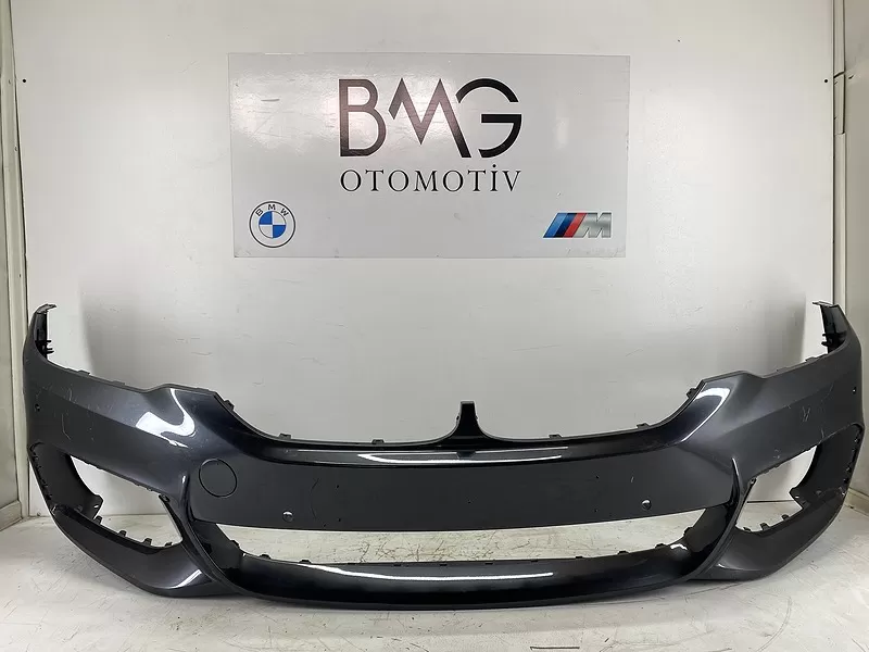 BMW G30 M Ön Tampon 51118069072(Siyah)