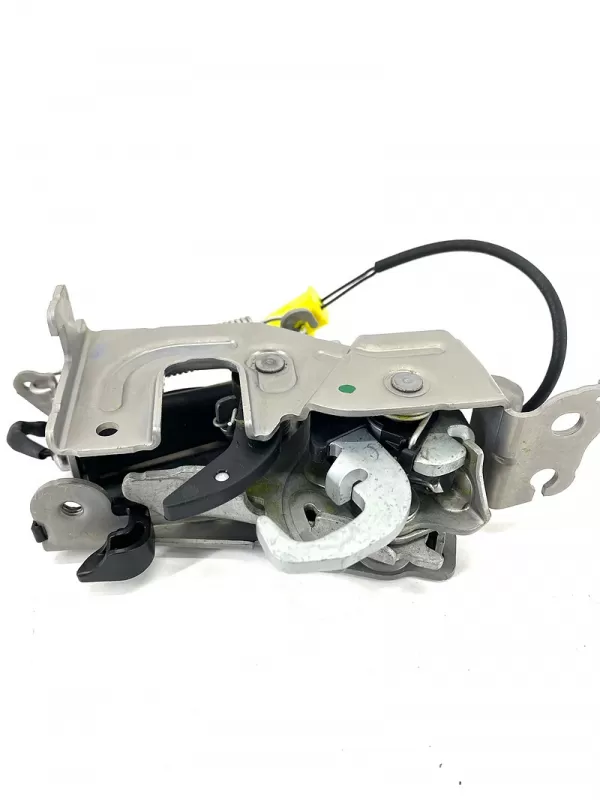 BMW G20 Kaput Kilidi Sağ 51237468350 (Yeni Orjinal)