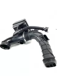 BMW F10 Lci Temiz Hava Borusu 13718509816 | F10 Lci 5.25 Xd Temiz Hava Borusu - 1