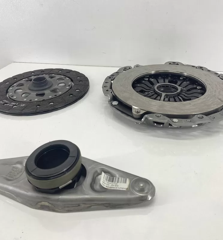 BMW E90 Baskı Balata Seti 21207626561 (N47)