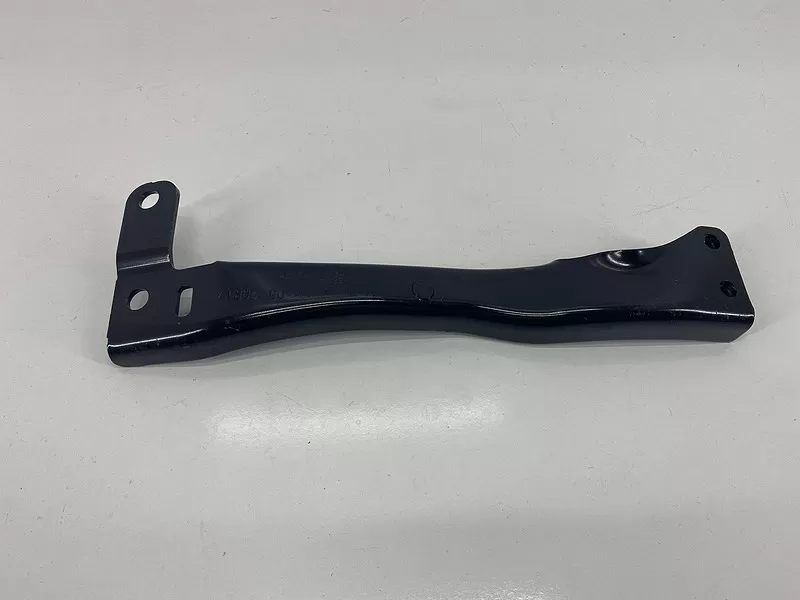 BMW G30 Ön Panel Destek 51117368480 (Arka Sağ)