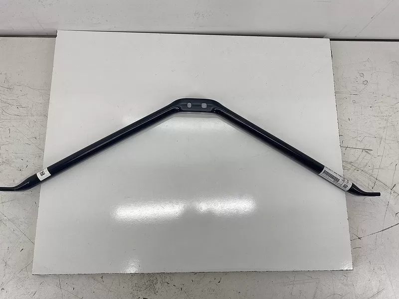 BMW G30 Ön Panel V Demiri 51647409749 | G30 Ön Panel Destek Demiri