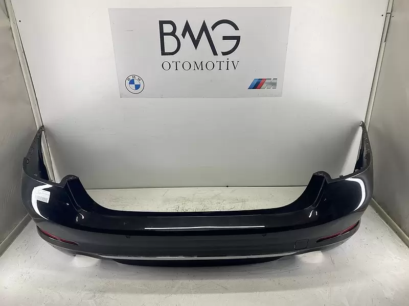 BMW G30 Luxury Arka Tampon 51127475601 | G30 Arka Tampon (Siyah)