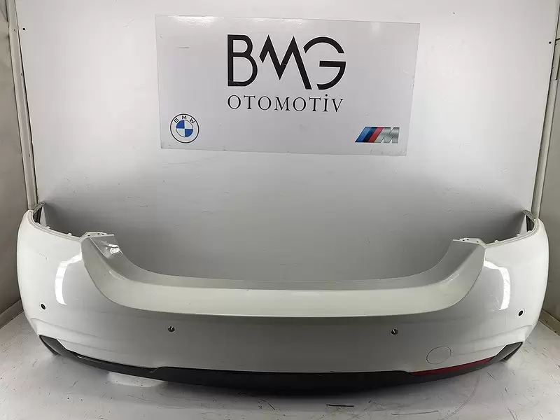 BMW F32 Arka Tampon 51128060828 | F32 M Arka Tampon (Beyaz)