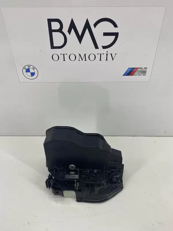 BMW X3 E83 Sol Ön Kapı Kilidi 51217229455 ( Orijinal)