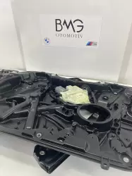 BMW G30 Sağ Ön Cam Kirkosu 51337487086 ( Orijinal) - 5