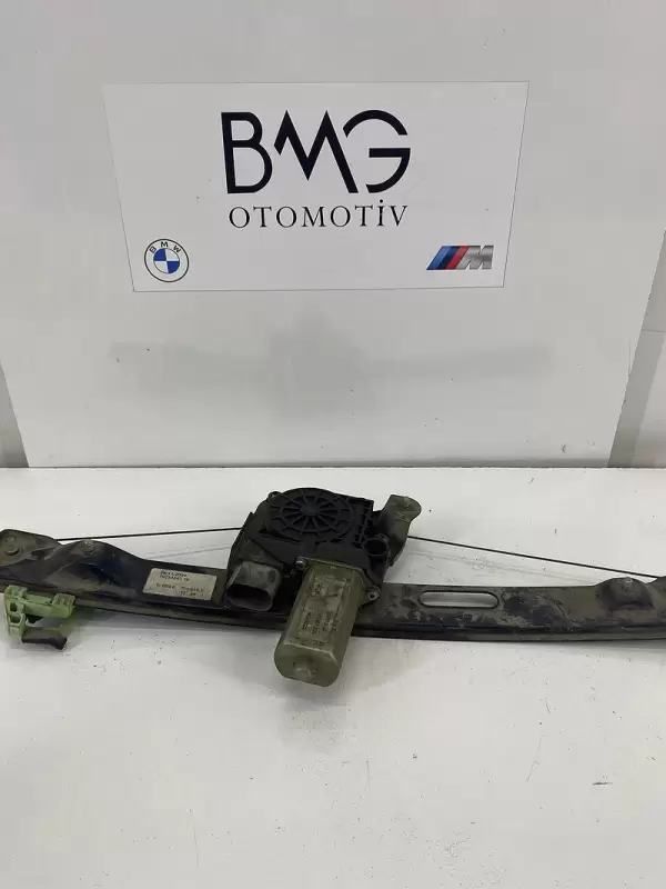 BMW E90 Sağ Arka Cam Kirkosu 51337140590 ( Orijial)
