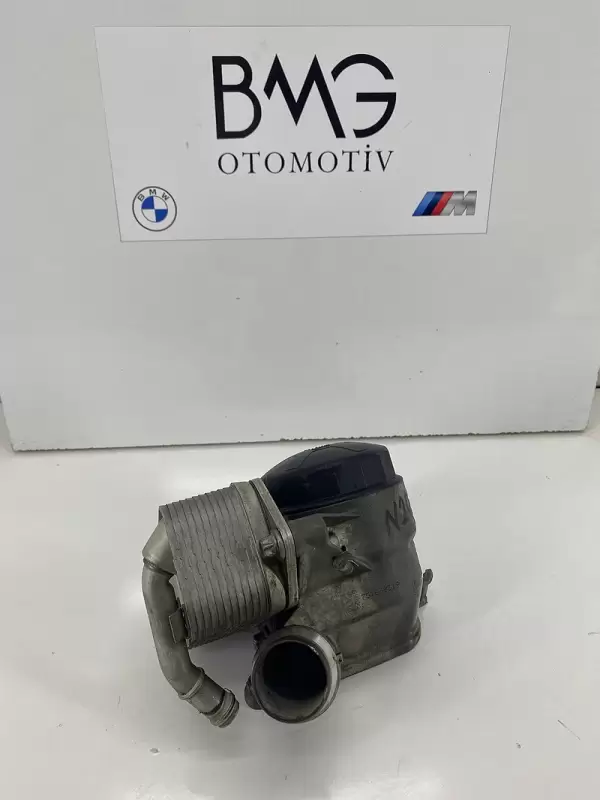 BMW F32 Motor Yağ Kütüğü | N20 Yağ Kütüğü - F32 Isı Eşanjörü 11427525333 ( Orjinal)