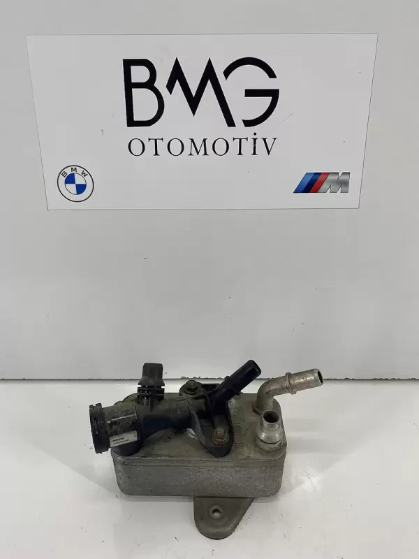BMW E90 Lci Şanzıman Yağ Soğutucu 17217800408 | N57 Yağ Soğutucu - E90 Lci Şanzıman Isı Eşanjörü ( Orjinal)