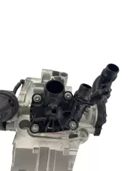 BMW F40 B47 Termostat - 5
