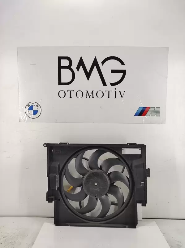 BMW F34 Gt Klima Fanı 17427640508 (300W)