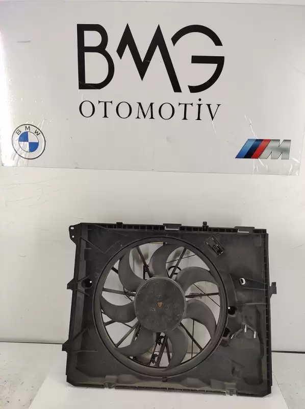 BMW E90 Klima Fanı 17427563259 | E90 Benzinli Klima Fanı (300W)