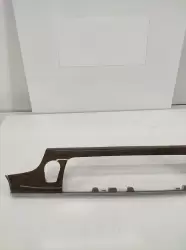 BMW F10 Açık Renk Ahşap Desenli Orta Trim - 3