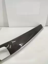 BMW F10 Siyah Orta Trim - 1